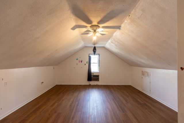 7047 26TH Parkway, Berwyn, IL 60402