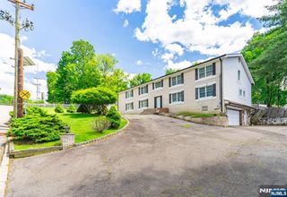 72 Francisco Avenue, Little Falls, NJ 07424