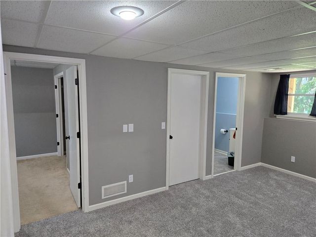517 Buena Vista Drive, Belton, MO 64012