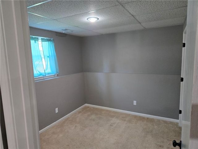 517 Buena Vista Drive, Belton, MO 64012