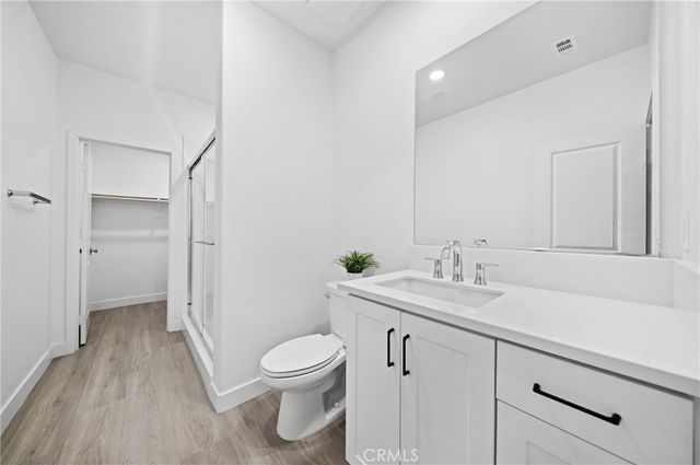 1090 North Anaheim Boulevard 1, Anaheim, CA 92801