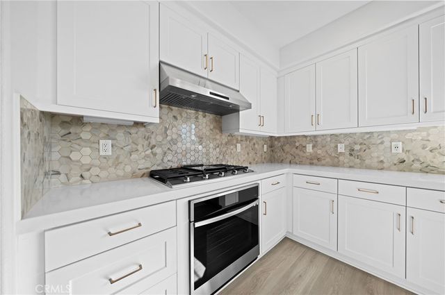 1090 North Anaheim Boulevard 1, Anaheim, CA 92801