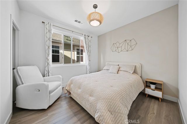 1090 North Anaheim Boulevard 1, Anaheim, CA 92801