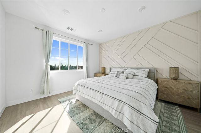 1090 North Anaheim Boulevard 1, Anaheim, CA 92801