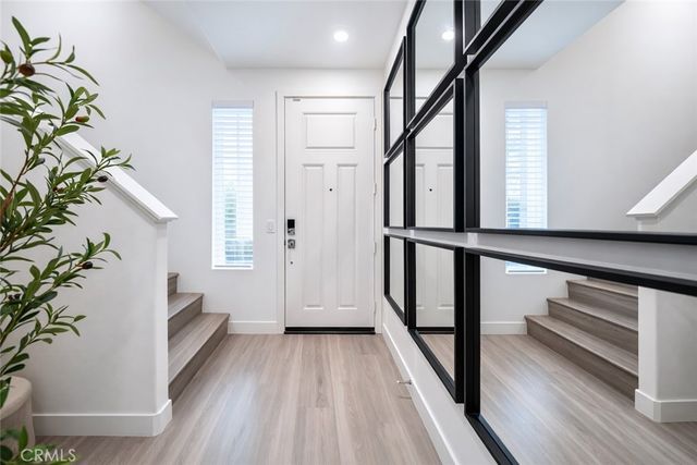 1090 North Anaheim Boulevard 1, Anaheim, CA 92801