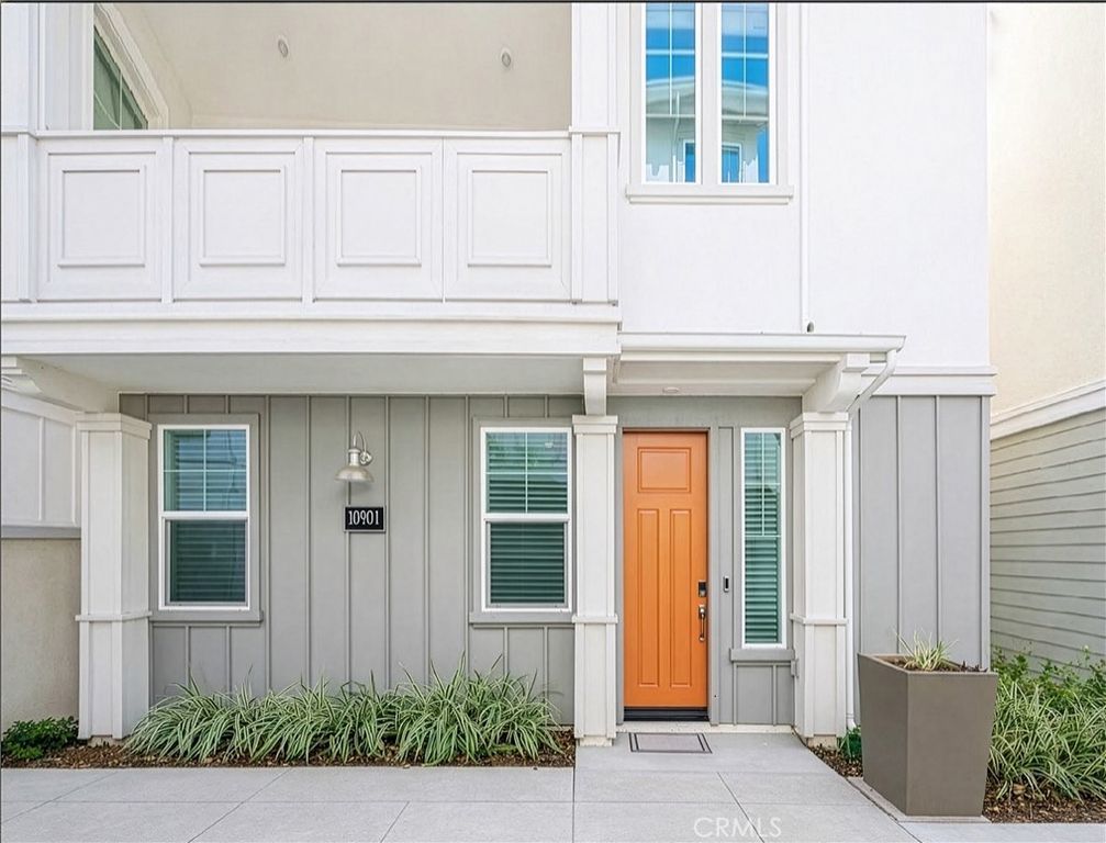 1090 North Anaheim Boulevard 1, Anaheim, CA 92801