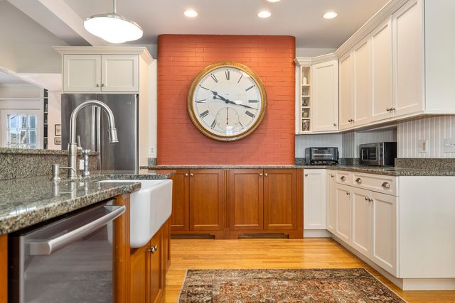 4 Occom Ridge, Hanover, NH 03755