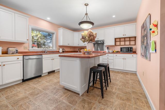 4 Occom Ridge, Hanover, NH 03755