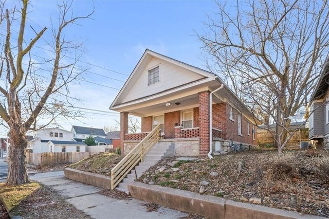 114 N Askew Avenue, Kansas City, MO 64123