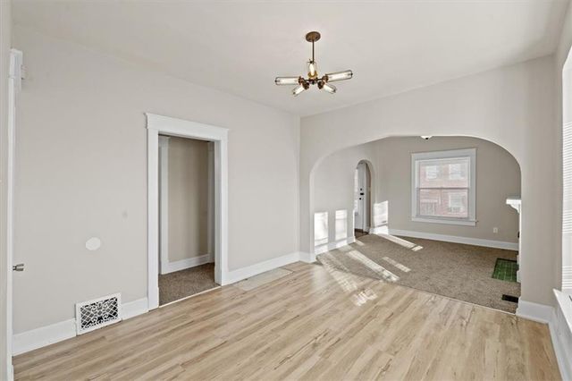 114 N Askew Avenue, Kansas City, MO 64123