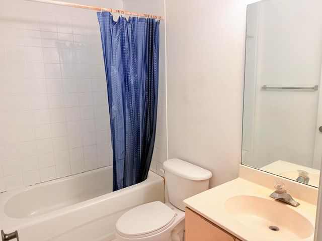 3505 Briar Bay Boulevard Apt 206, West Palm Beach, FL 33411