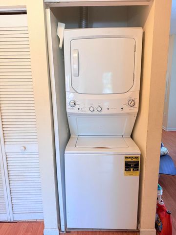 3505 Briar Bay Boulevard Apt 206, West Palm Beach, FL 33411