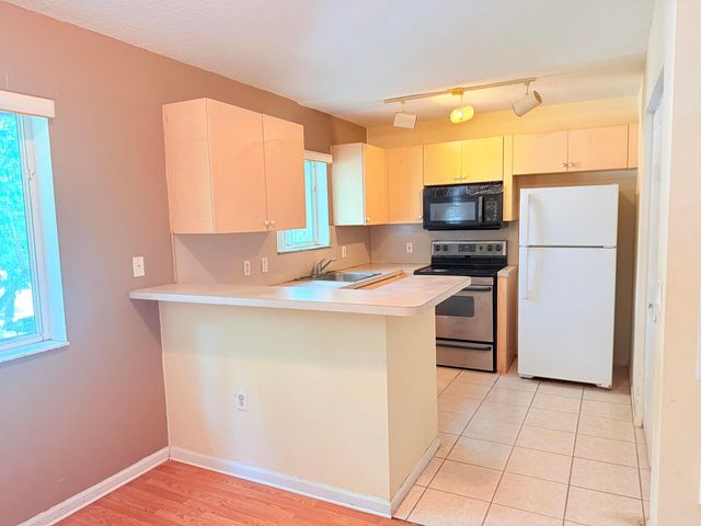 3505 Briar Bay Boulevard Apt 206, West Palm Beach, FL 33411