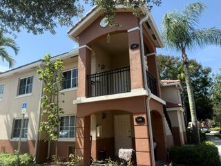 3505 Briar Bay Boulevard Apt 206, West Palm Beach, FL 33411