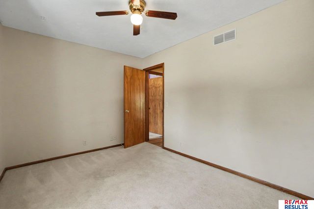 12972 Miami Circle, Omaha, NE 68164
