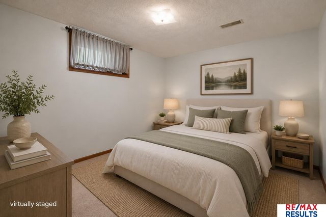 12972 Miami Circle, Omaha, NE 68164