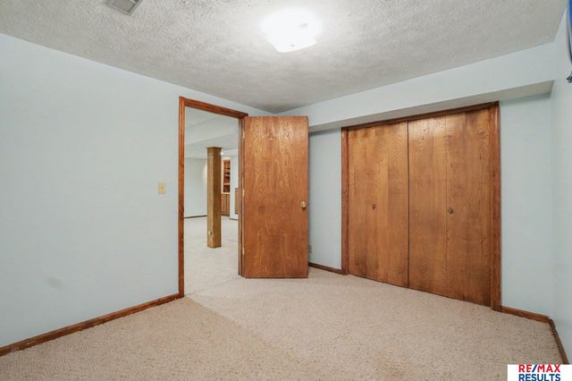 12972 Miami Circle, Omaha, NE 68164