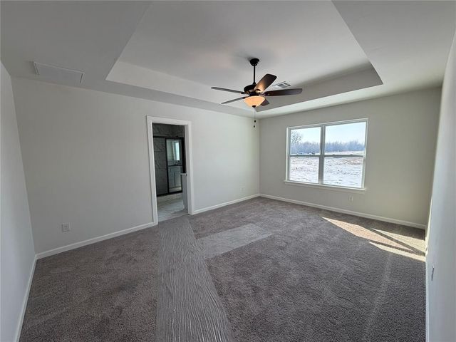 1109 Redwood Creek Drive, Yukon, OK 73099