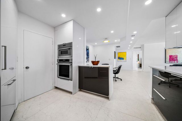 1000 Lowry Street 6b, Delray Beach, FL 33483