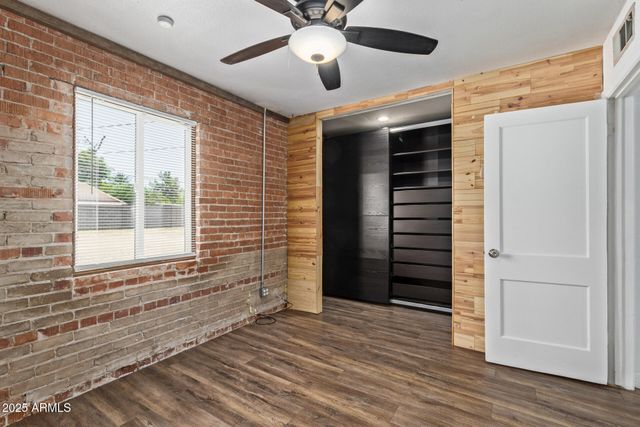 2615 N 29TH Place, Phoenix, AZ 85008