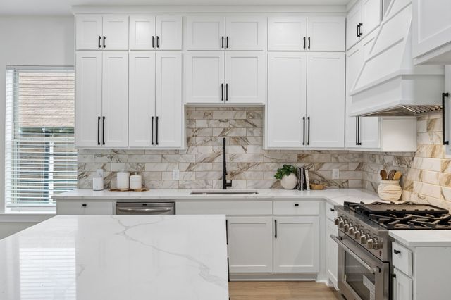 1206 Vermont Avenue, Dallas, TX 75216