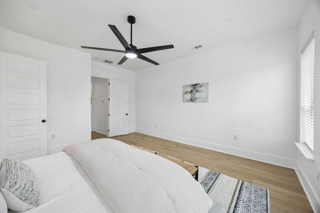 1206 Vermont Avenue, Dallas, TX 75216