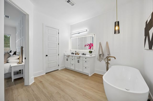 1206 Vermont Avenue, Dallas, TX 75216