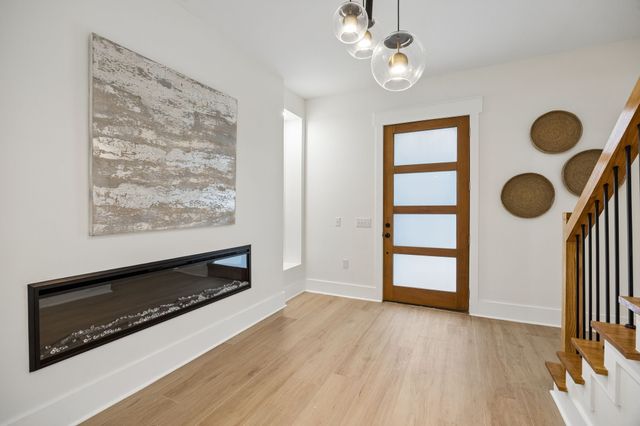 1206 Vermont Avenue, Dallas, TX 75216