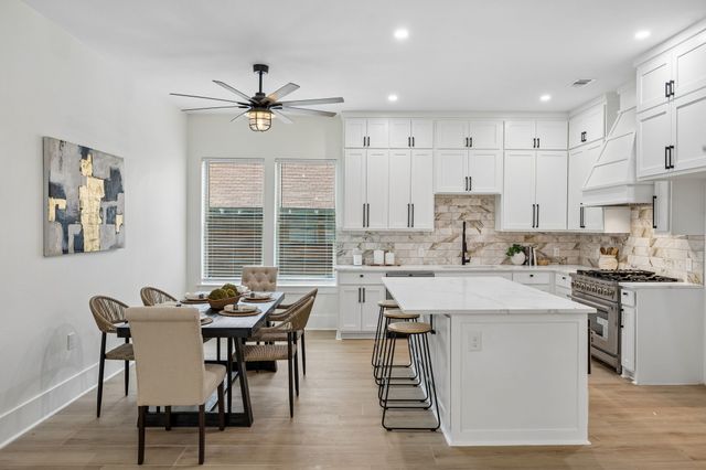 1206 Vermont Avenue, Dallas, TX 75216