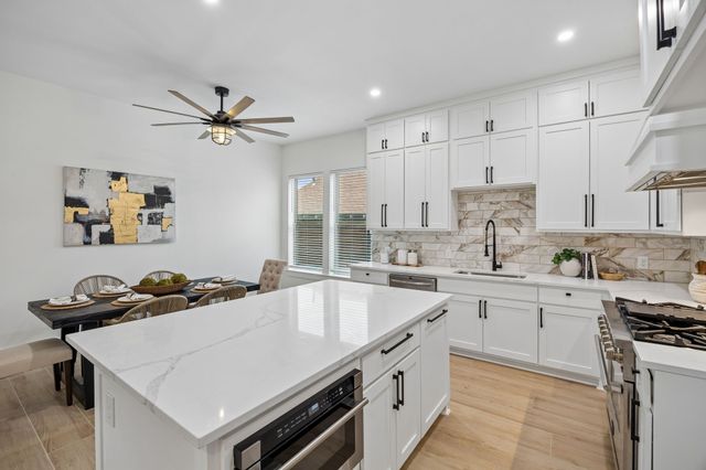 1206 Vermont Avenue, Dallas, TX 75216