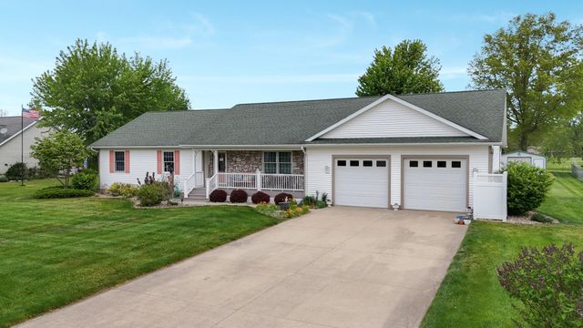 29390 Saddlebred Lane, Pokagon Twp, MI 49047