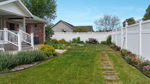 29390 Saddlebred Lane, Pokagon Twp, MI 49047
