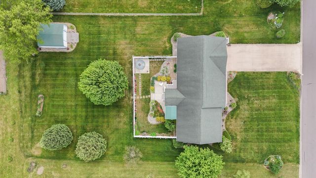 29390 Saddlebred Lane, Pokagon Twp, MI 49047