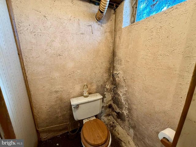 7512 SCHOOL AVE, Dundalk, MD 21222