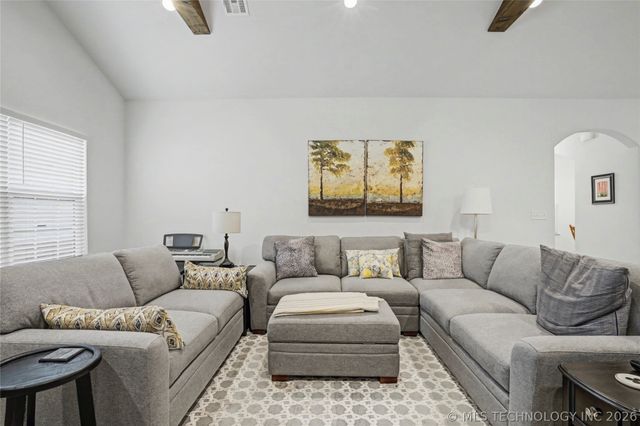 1905 W Huntsville Place, Broken Arrow, OK 74011