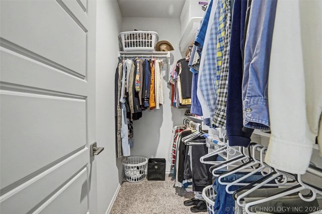 1905 W Huntsville Place, Broken Arrow, OK 74011