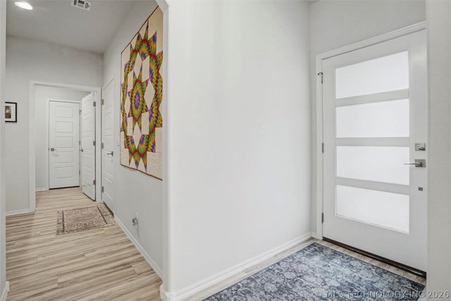 1905 W Huntsville Place, Broken Arrow, OK 74011