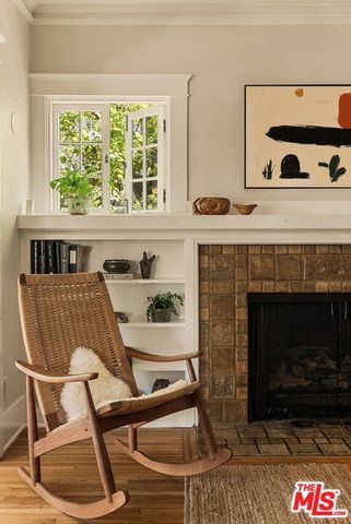 1788 N Los Robles Avenue, Pasadena, CA 91104