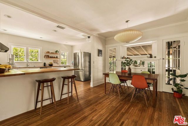 1788 N Los Robles Avenue, Pasadena, CA 91104
