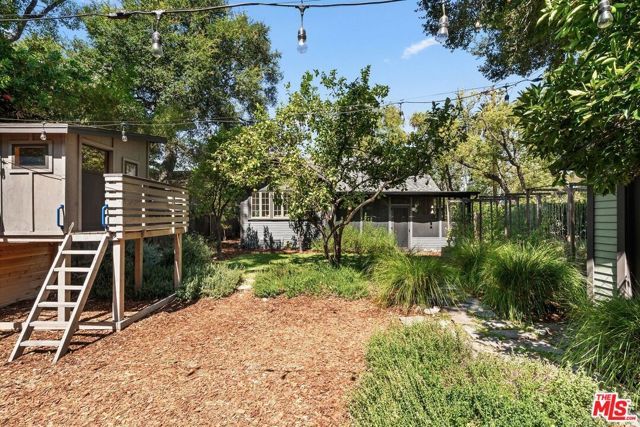1788 N Los Robles Avenue, Pasadena, CA 91104