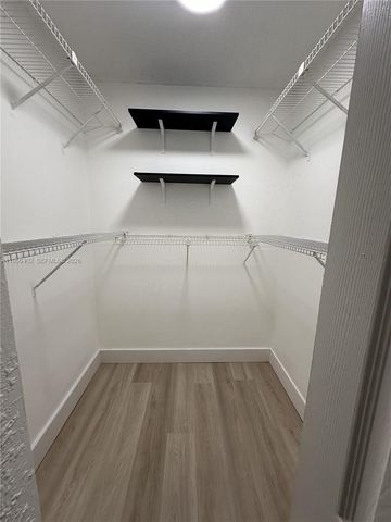 10795 SW 108th Ave 304, Miami, FL 33176