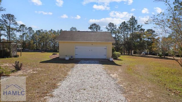 17 Jekyll Island Road, Jesup, GA 31545