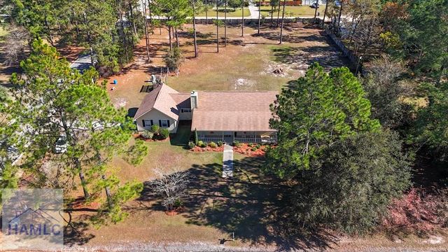 17 Jekyll Island Road, Jesup, GA 31545