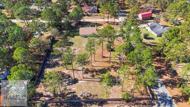 17 Jekyll Island Road, Jesup, GA 31545