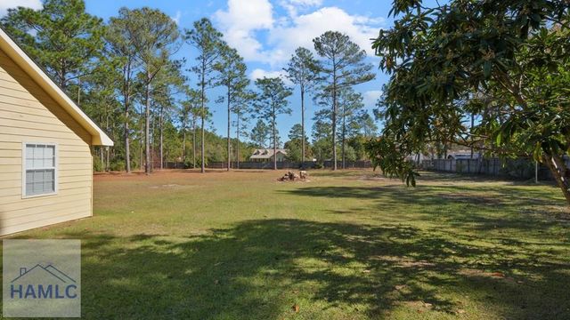 17 Jekyll Island Road, Jesup, GA 31545