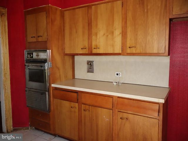 7208 CHESTNUT AVE, Elkins Park, PA 19027