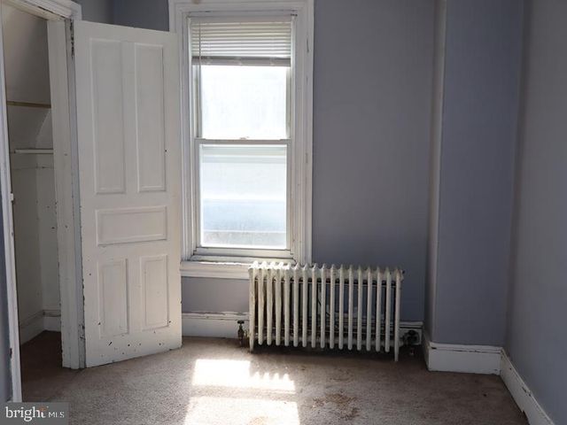 7208 CHESTNUT AVE, Elkins Park, PA 19027
