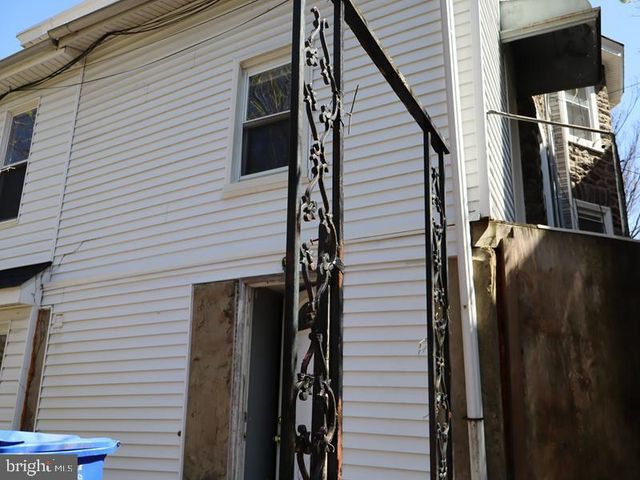7208 CHESTNUT AVE, Elkins Park, PA 19027