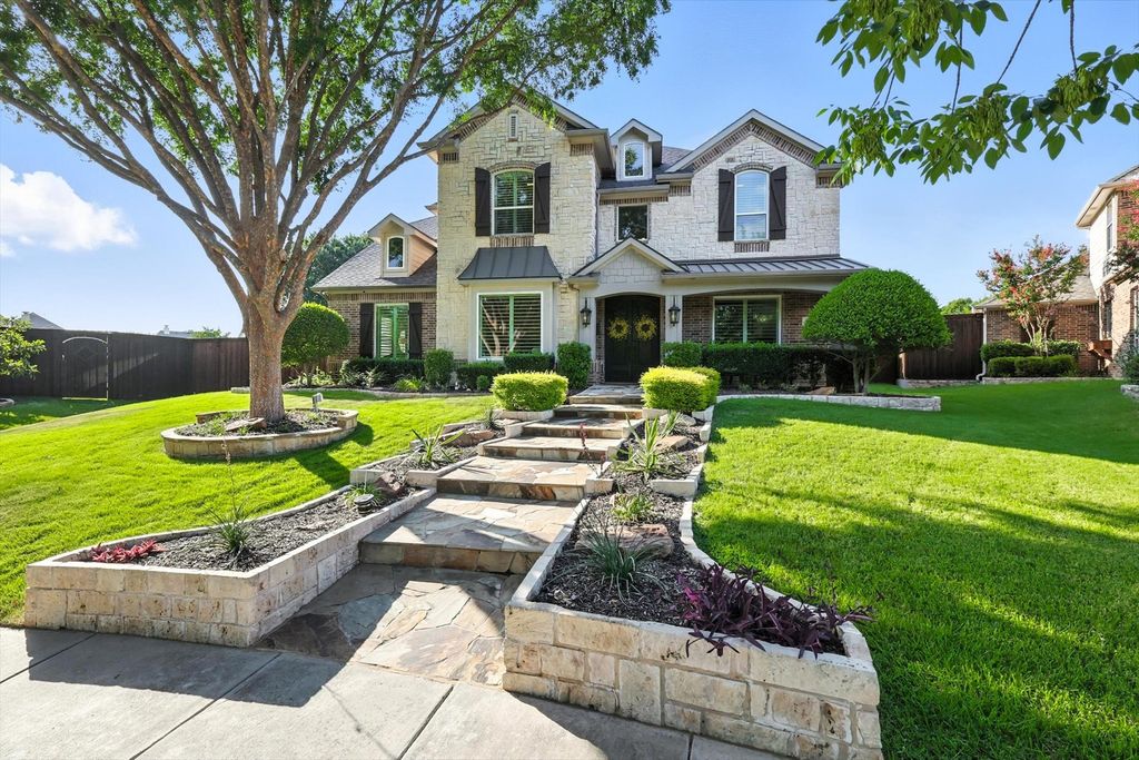 816 Oxford Court, Lewisville, TX 75056