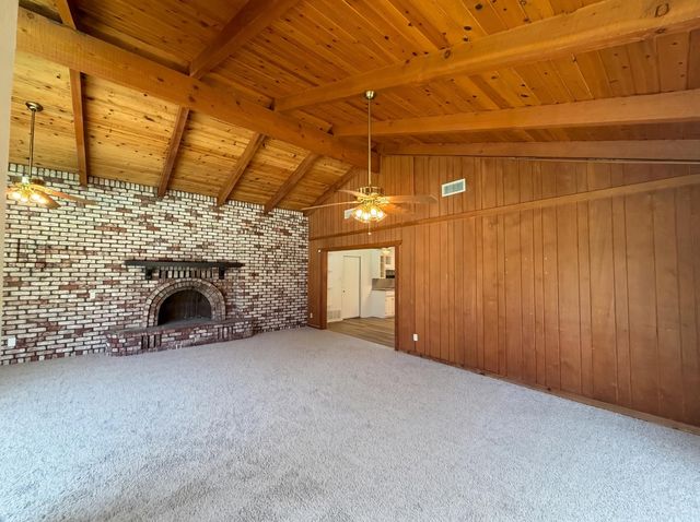 8845 Los Olivas Ct, Stockton, CA 95210